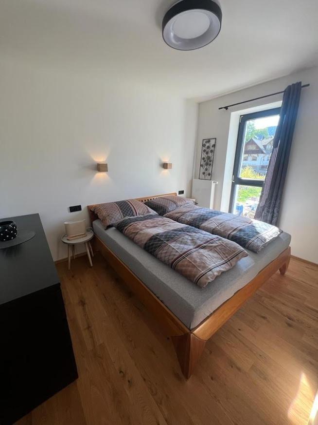Luxusni Apartman Grand V Centru Harrachova Se Soukromou Mega Terasou, S Privatnim Parkovanim Zdarma, S Moznosti Dobijeni Wallbox Ev A Vyhledem Na Harrachovsky Kostelicek Exterior foto
